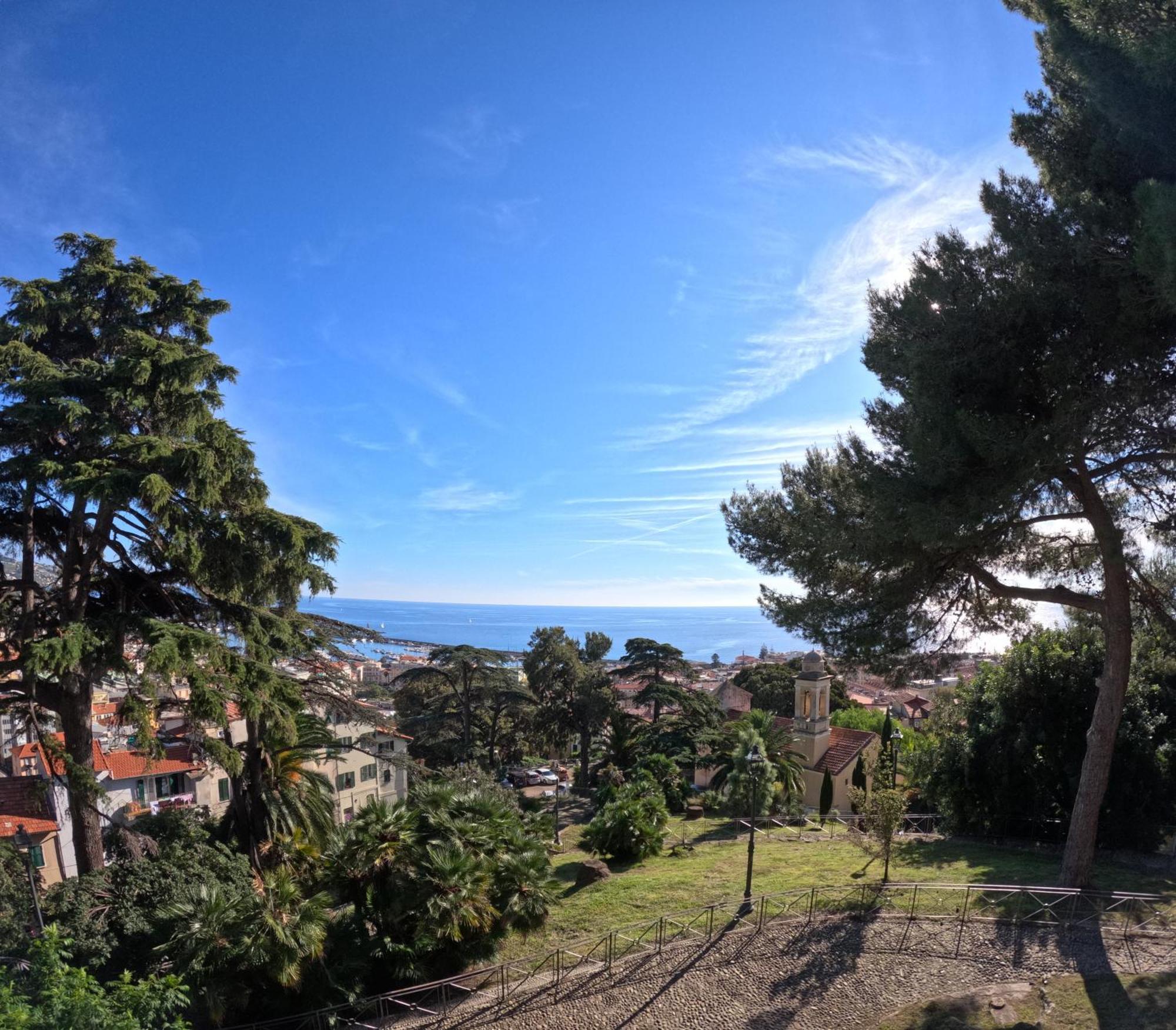 Blue Iris Home Sanremo Exterior photo